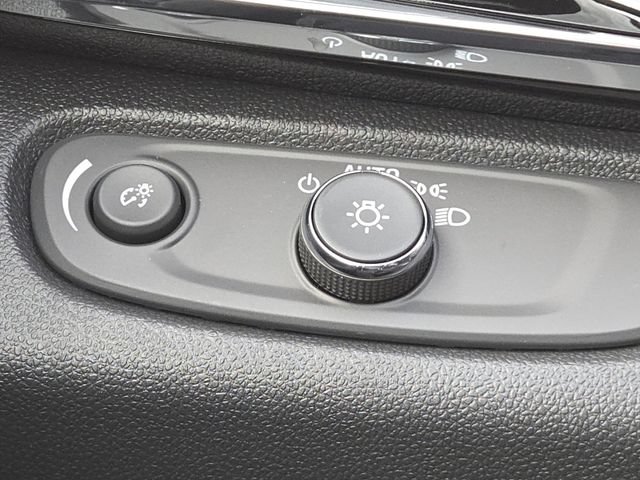 New 2026 Buick Envista Preferred FWD image 15