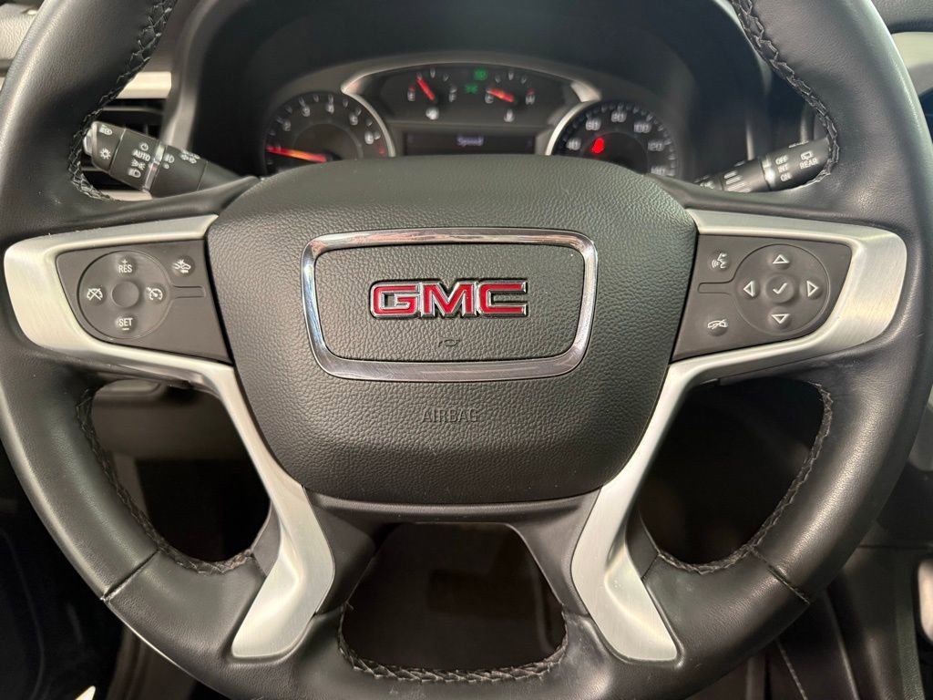 Used 2023 GMC Acadia SLT image 14