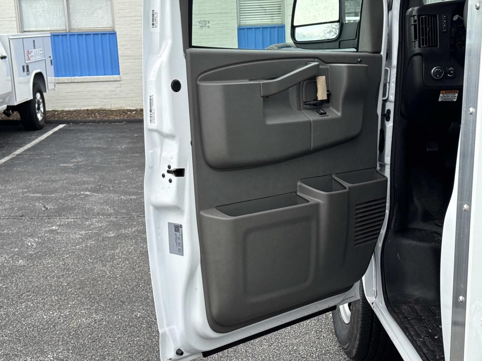 New 2026 Chevrolet Express 3500 w/ Power Convenience Package RWD image 15