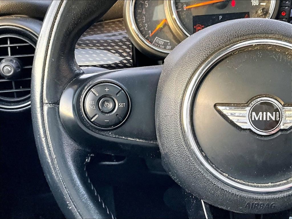 Used 2016 MINI Cooper S image 16