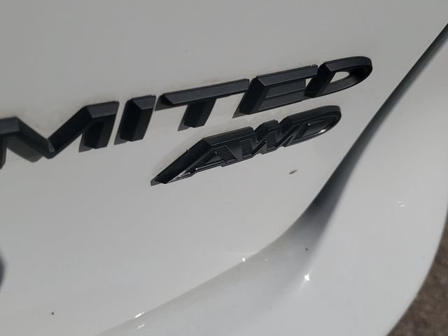 New 2026 Chrysler Pacifica Limited w/ S Appearance Package AWD/4WD image 6