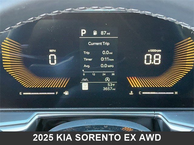 Certified 2025 Kia Sorento EX image 27