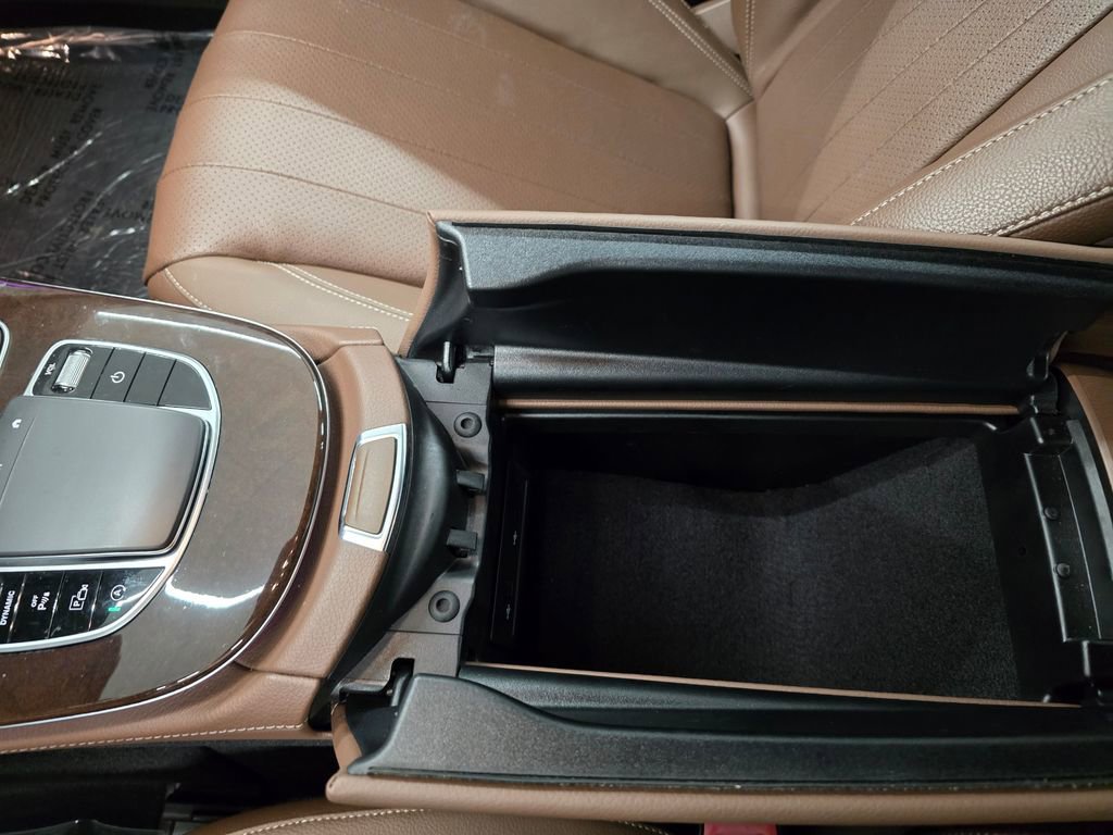 Used 2022 Mercedes-Benz E 450 4MATIC Sedan image 25