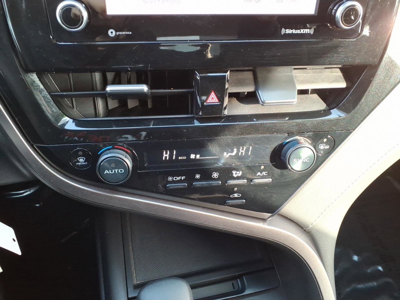 Certified 2023 Toyota Camry SE image 15