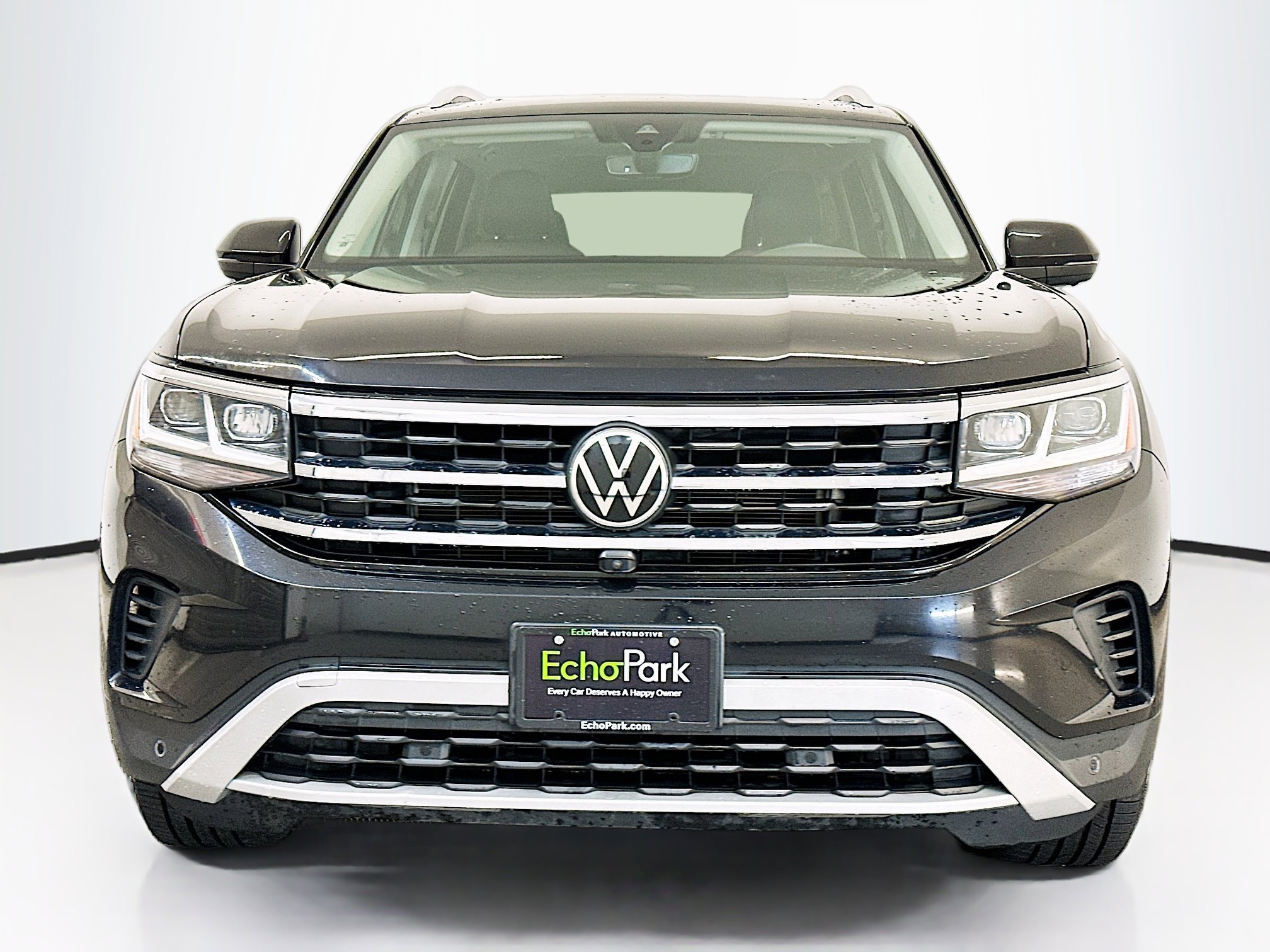 Used 2021 Volkswagen Atlas SEL Premium image 2