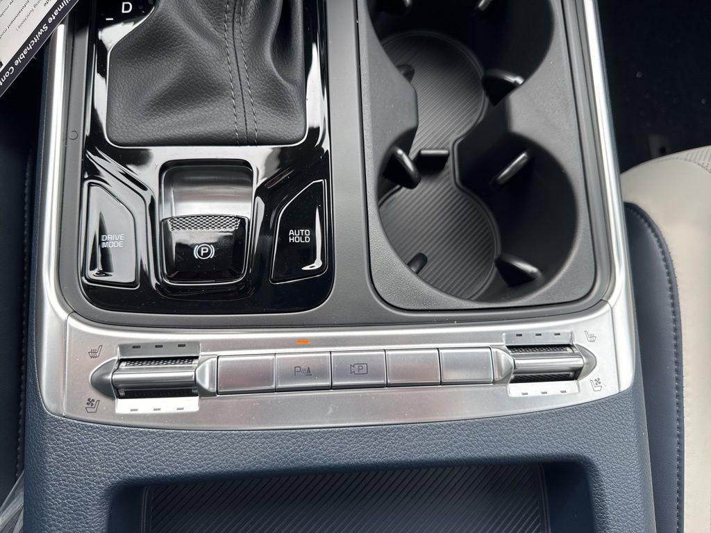 New 2026 Kia Carnival SX w/ SX Dark Edition Package image 17