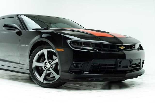 Used 2014 Chevrolet Camaro SS w/ RS Package image 4