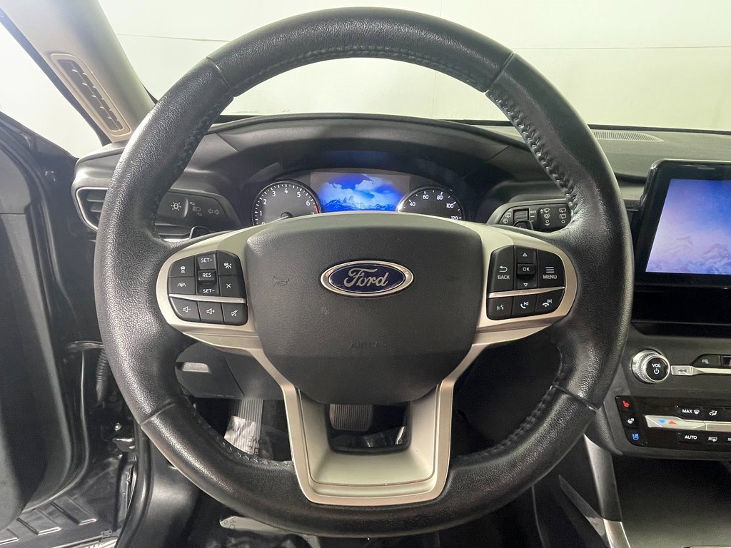 Used 2020 Ford Explorer Limited w/ Class III Trailer Tow Package image 16