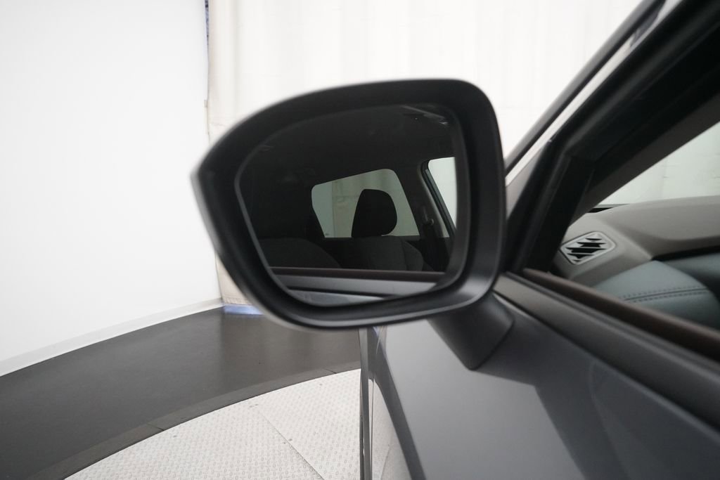 Certified 2023 Nissan Rogue SV image 24