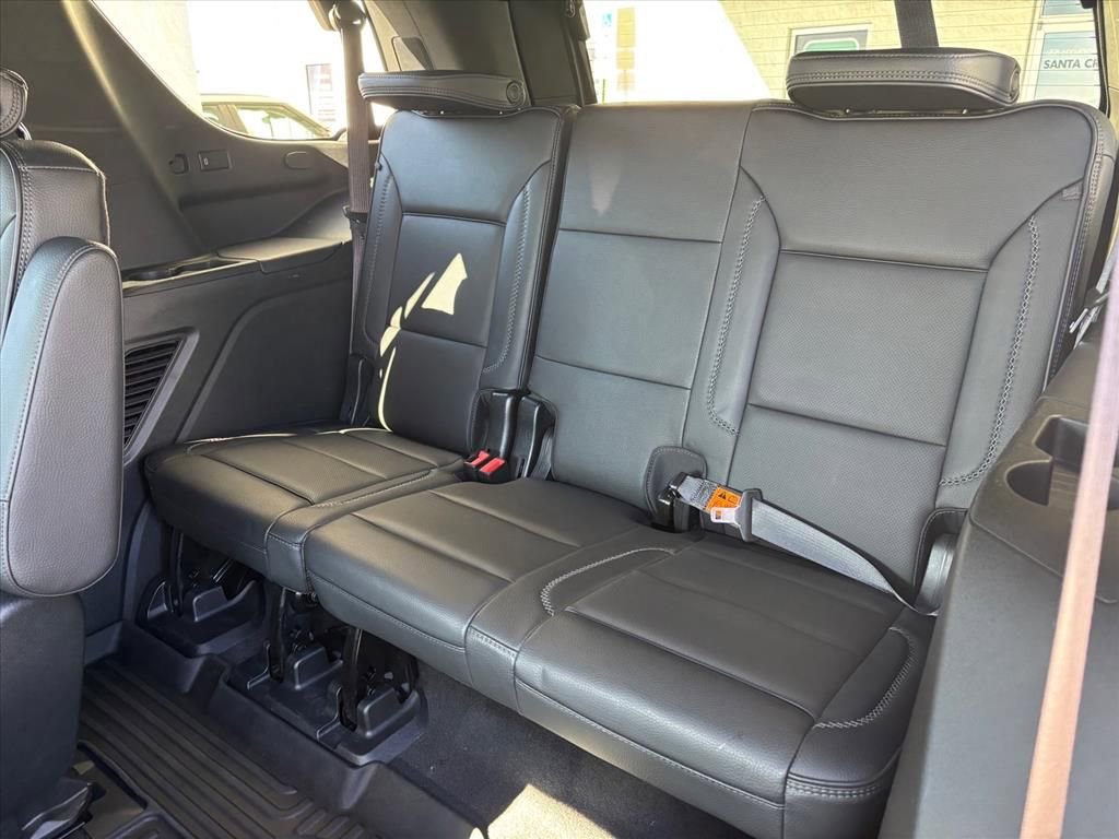 Used 2023 GMC Yukon Denali image 12