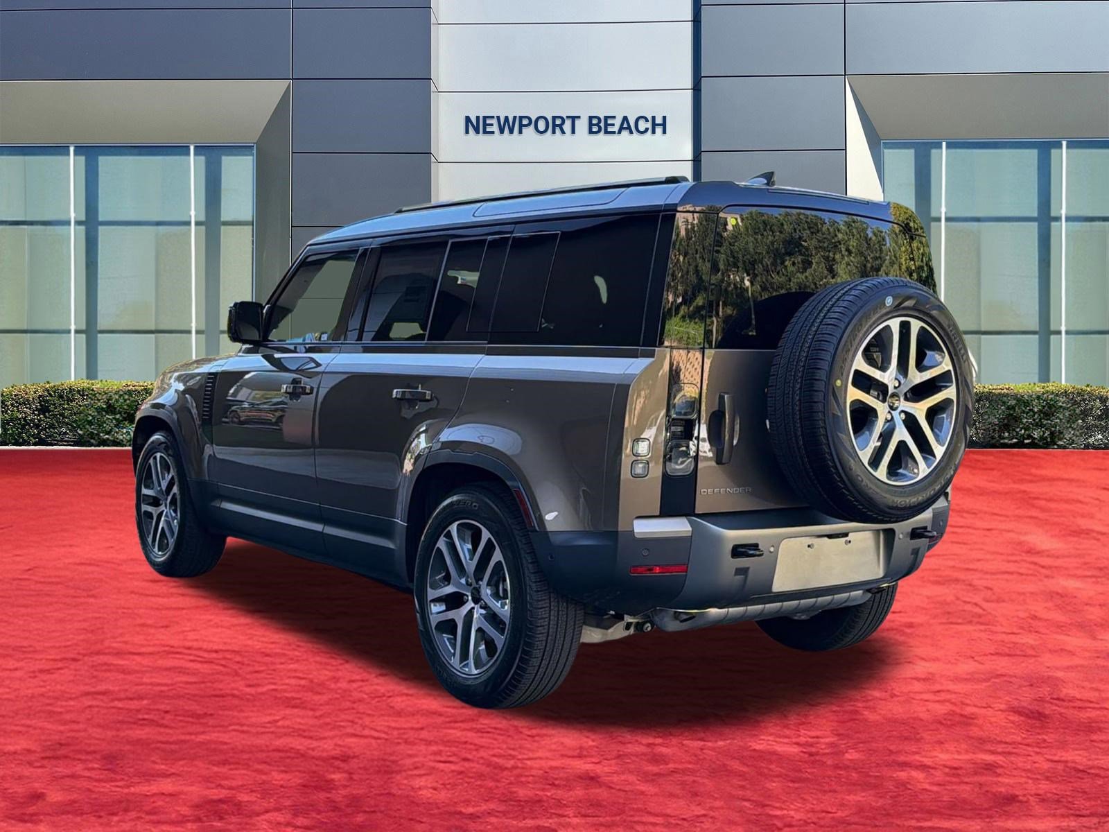 New 2026 Land Rover Defender 110 S image 3