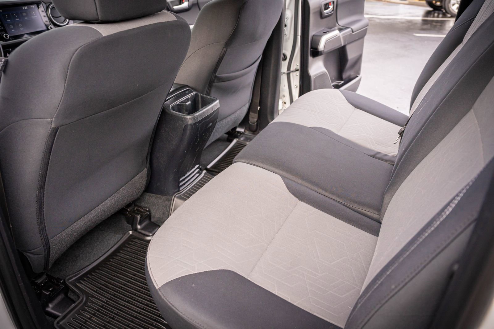 Used 2020 Toyota Tacoma TRD Off-Road image 28