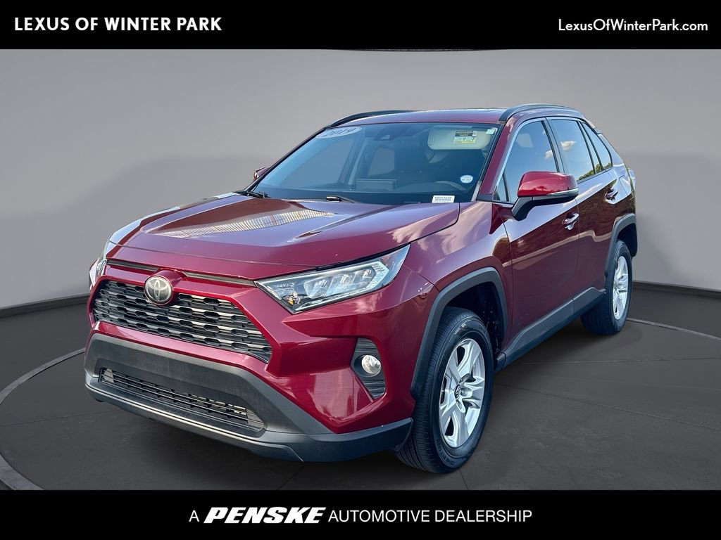 Used 2019 Toyota RAV4 XLE FWD image 1