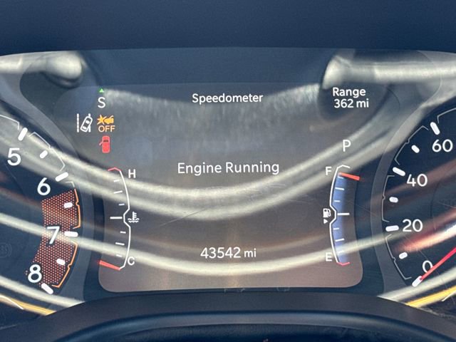 Used 2025 Jeep Compass Limited image 17