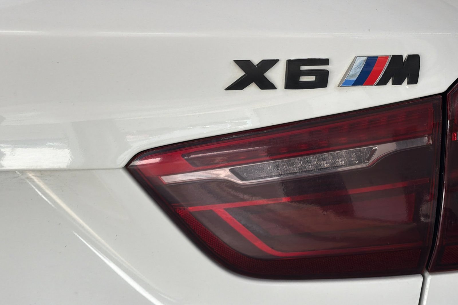 Used 2015 BMW X6 M AWD/4WD image 26
