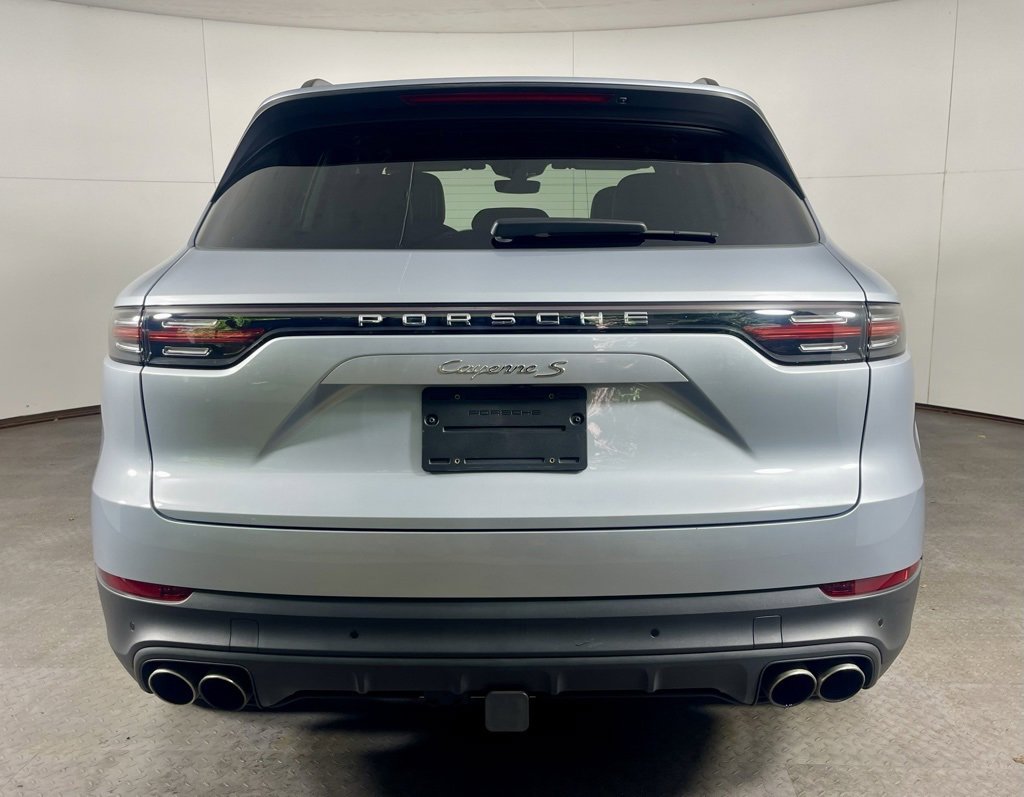 Certified 2023 Porsche Cayenne S image 6