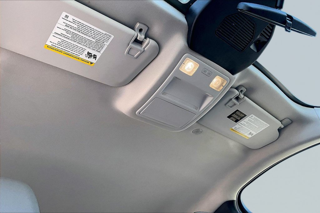 Certified 2024 Ford Escape Active w/ Cold Weather Package FWD image 22