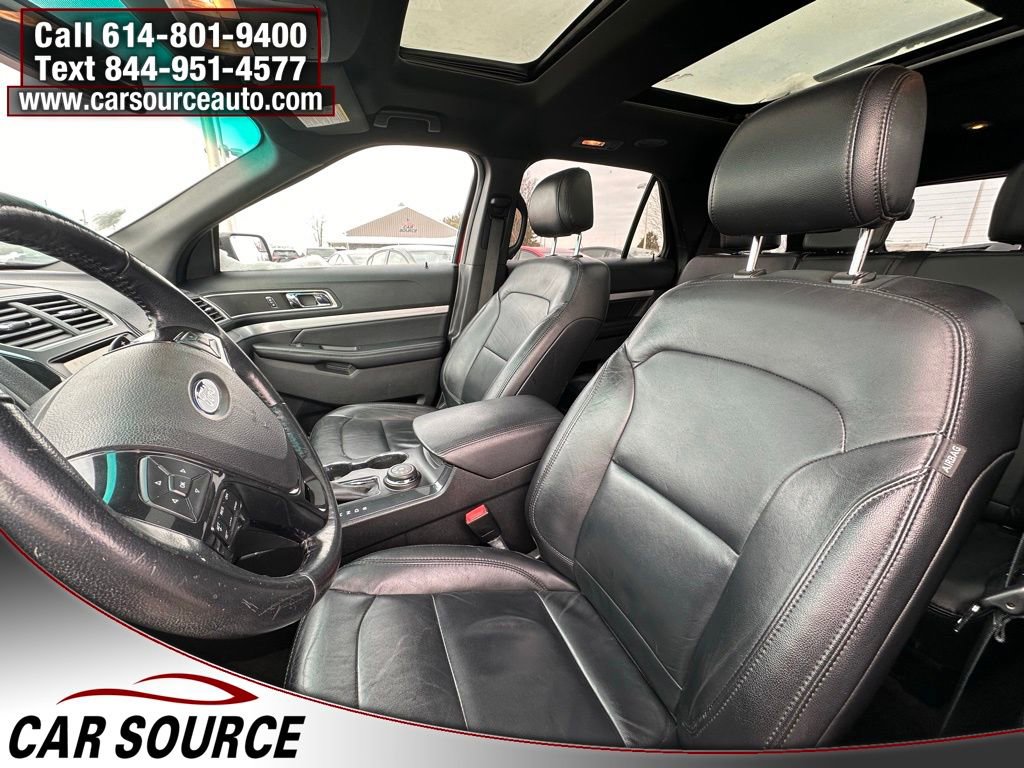 Used 2016 Ford Explorer XLT w/ Equipment Group 202A image 9