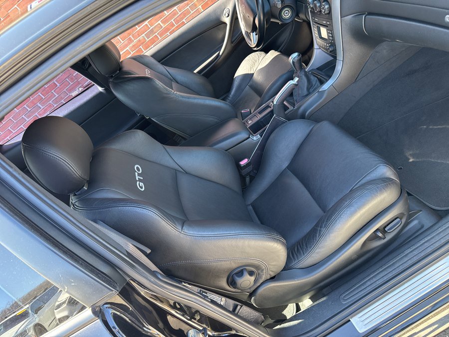 Used 2006 Pontiac GTO 2dr Cpe image 24