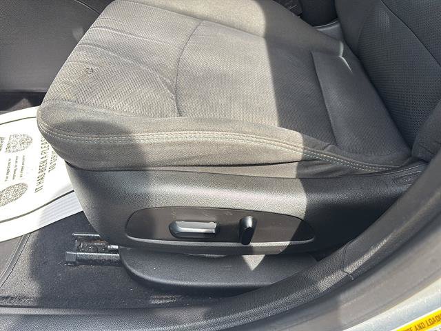 Used 2018 Chevrolet Cruze LT w/ LT Fleet Convenience Package FWD image 12