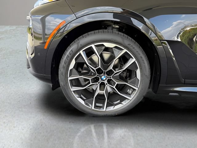 Certified 2026 BMW X7 xDrive40i w/ M Sport Package AWD/4WD image 15