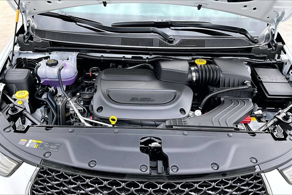 New 2026 Chrysler Pacifica Select FWD image 31