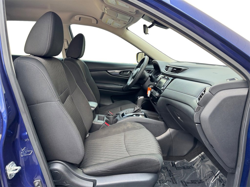 Used 2020 Nissan Rogue S image 18