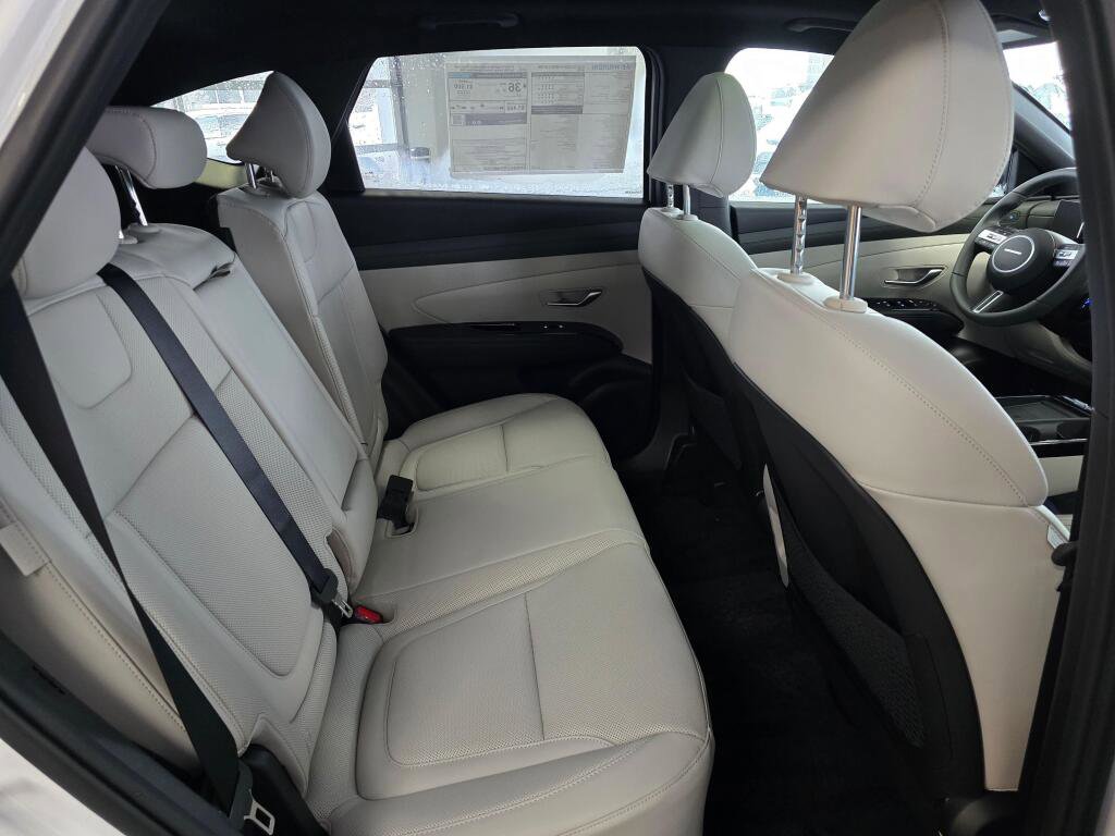 New 2026 Hyundai Tucson Limited image 42