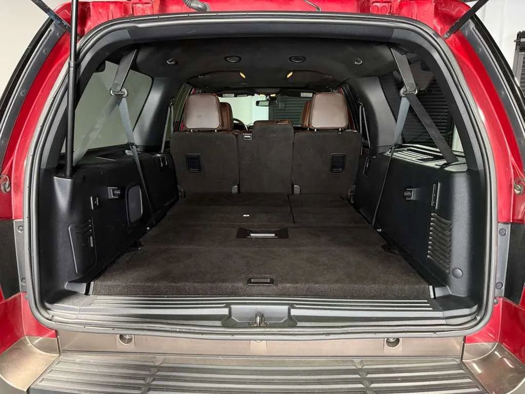 Used 2016 Ford Expedition EL King Ranch AWD/4WD image 16