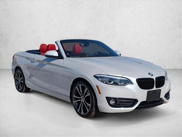 Used 2018 BMW 230i xDrive Convertible image 3