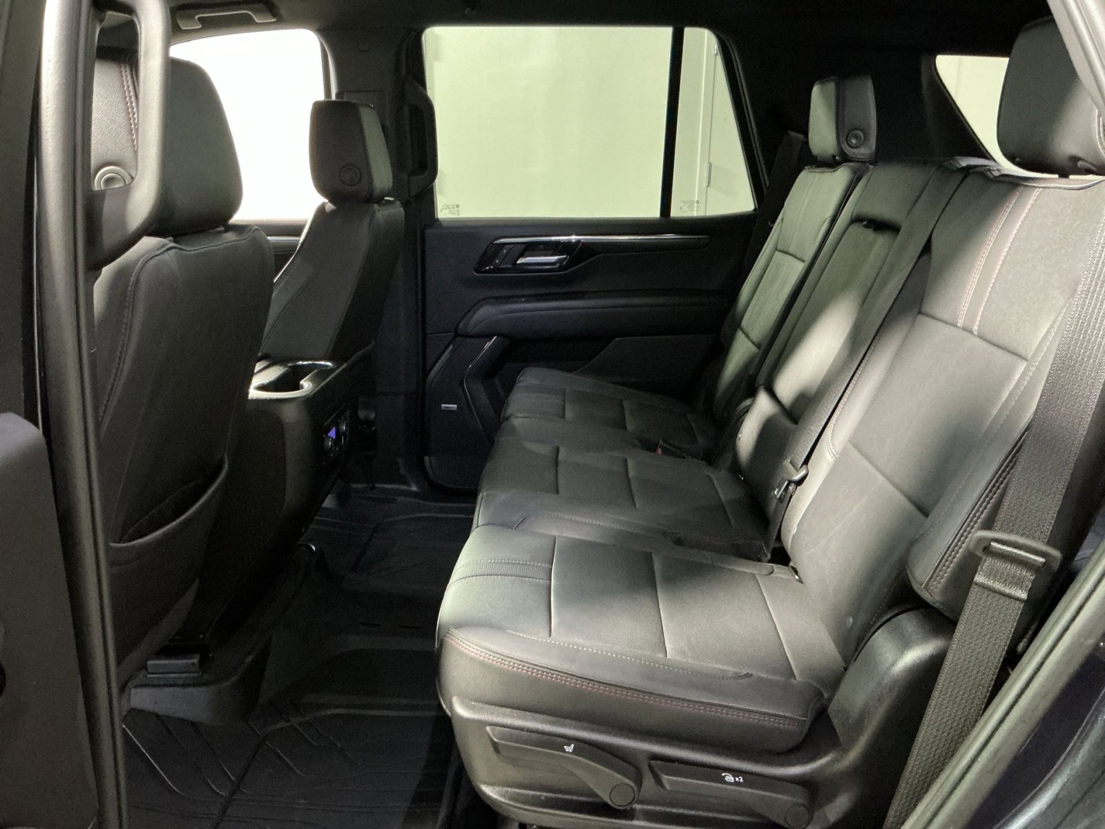 Used 2026 Chevrolet Tahoe RST w/ Comfort Package image 31