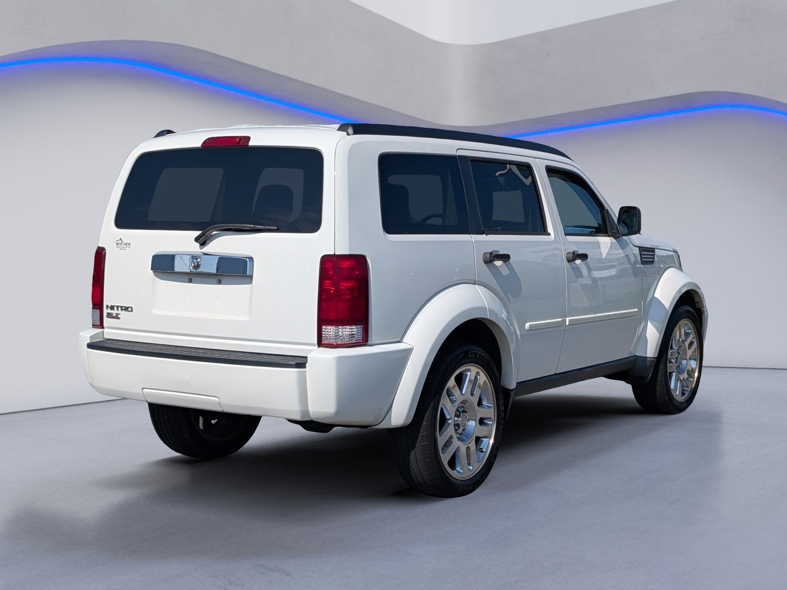 Used 2008 Dodge Nitro SLT RWD image 9