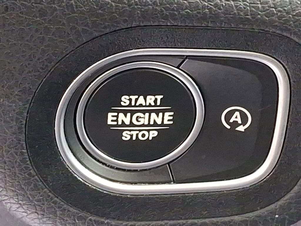 Used 2022 Mercedes-Benz GLS 450 4MATIC image 22