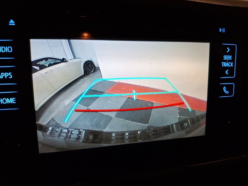 Used 2017 Toyota Tacoma TRD Off-Road w/ Tow Package image 25