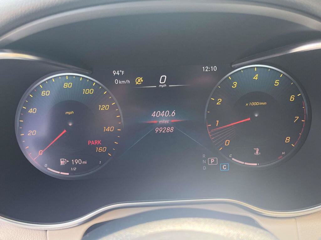 Used 2021 Mercedes-Benz C 300 4MATIC Sedan image 3