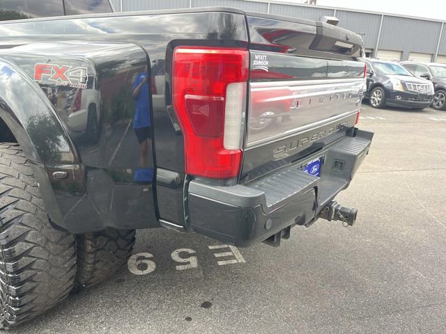 Used 2019 Ford F350 Platinum w/ Platinum Ultimate Package image 11