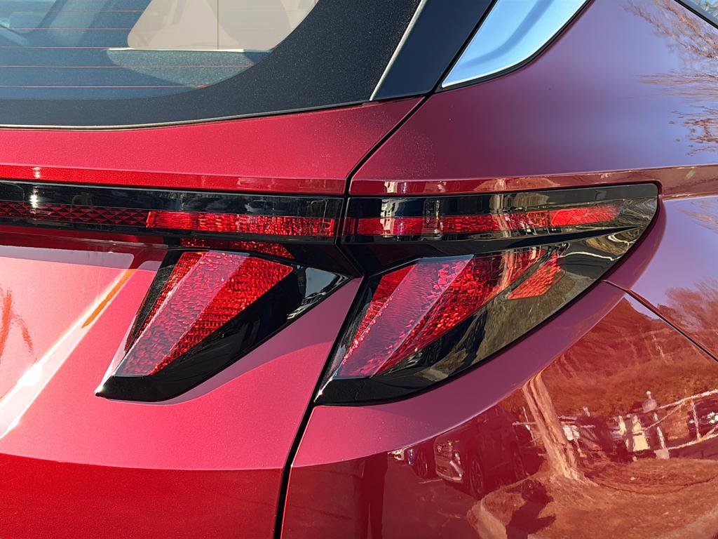 Certified 2025 Hyundai Tucson SE FWD image 13