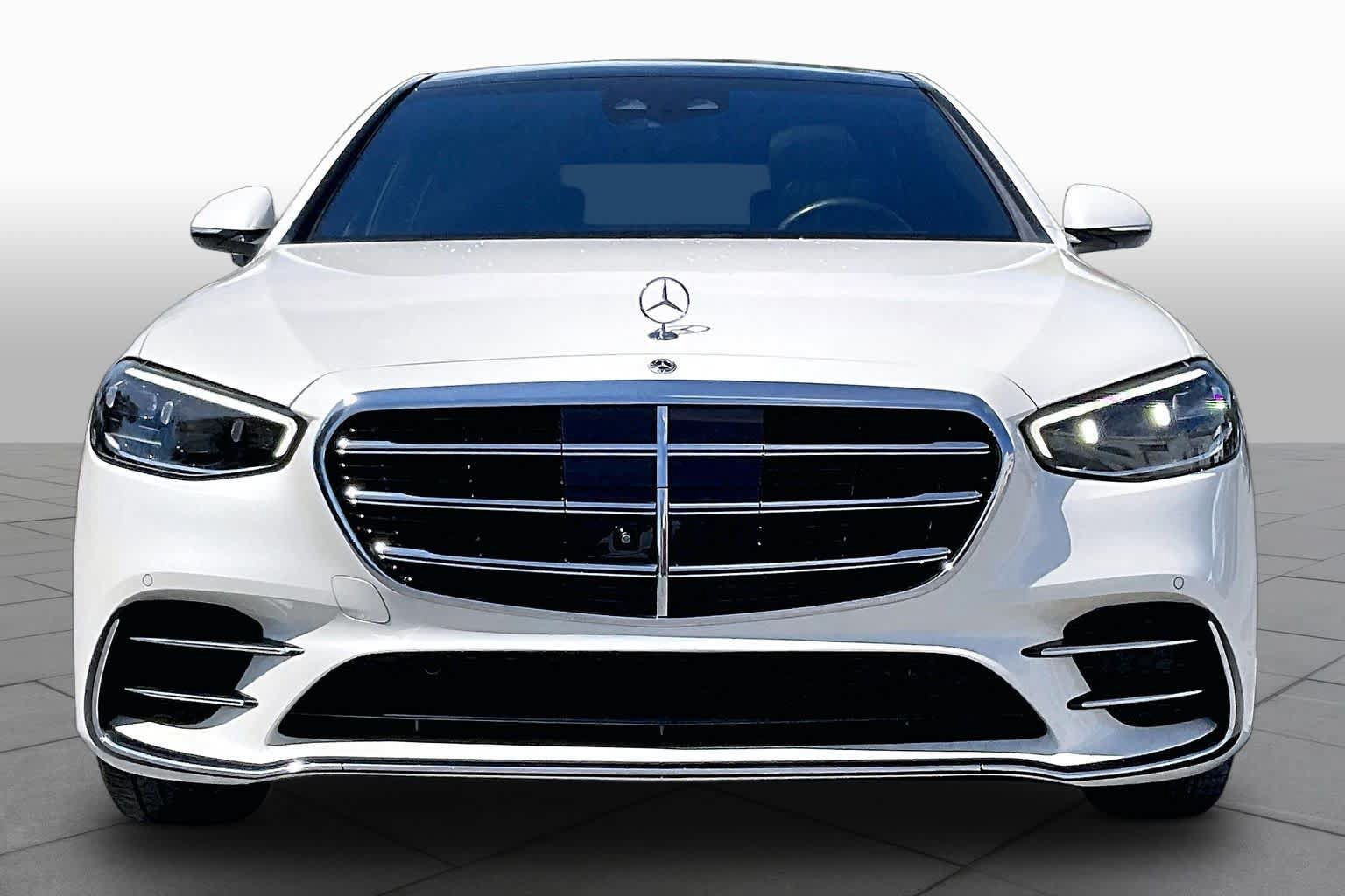 Used 2023 Mercedes-Benz S 500 4MATIC image 3
