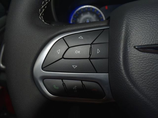 New 2026 Chrysler Pacifica Select FWD image 15