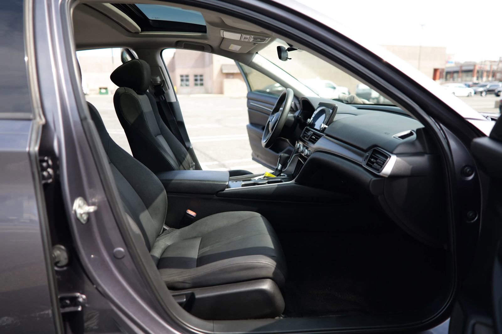 Used 2019 Honda Accord EX image 23