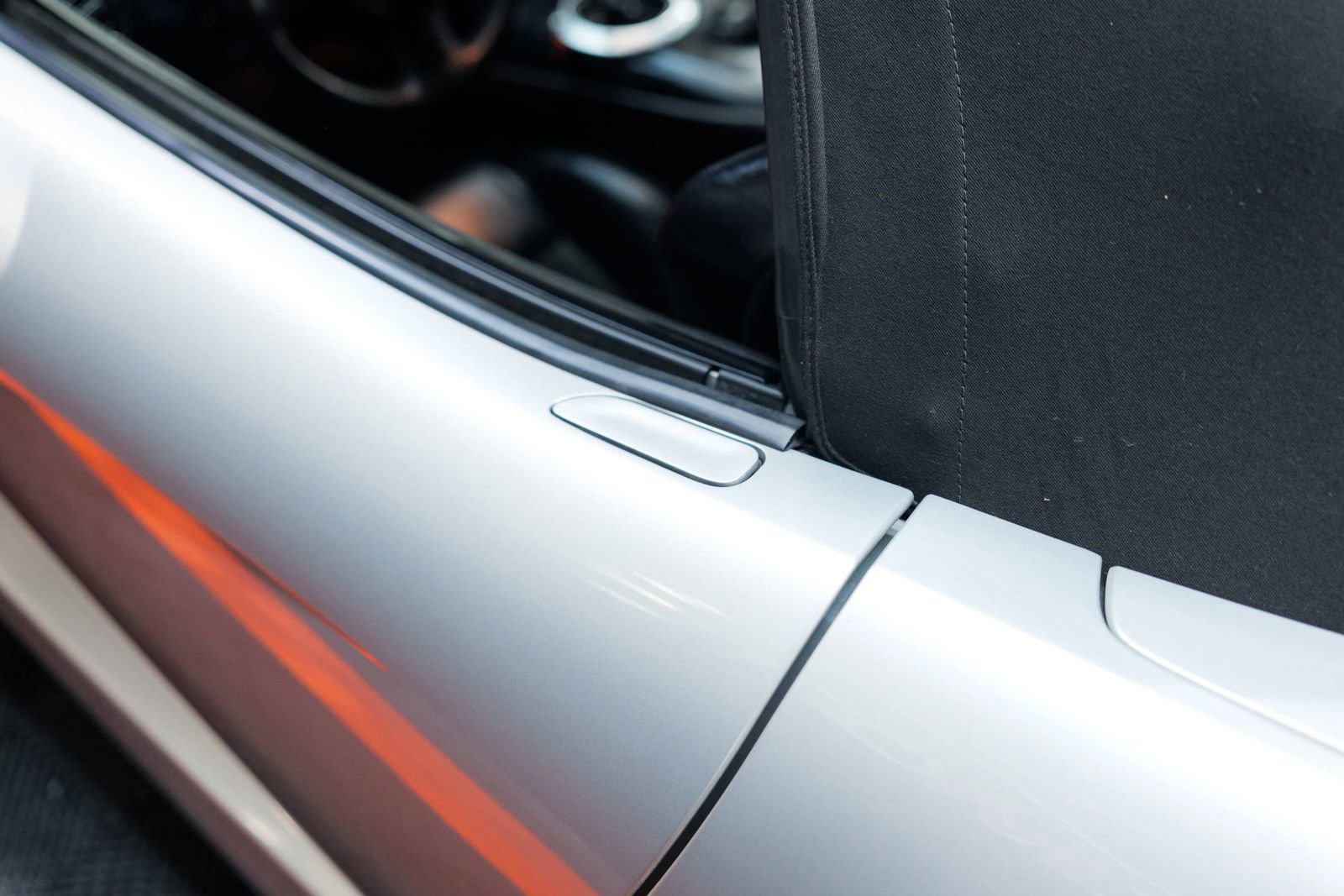 Used 2004 Dodge Viper SRT-10 image 17