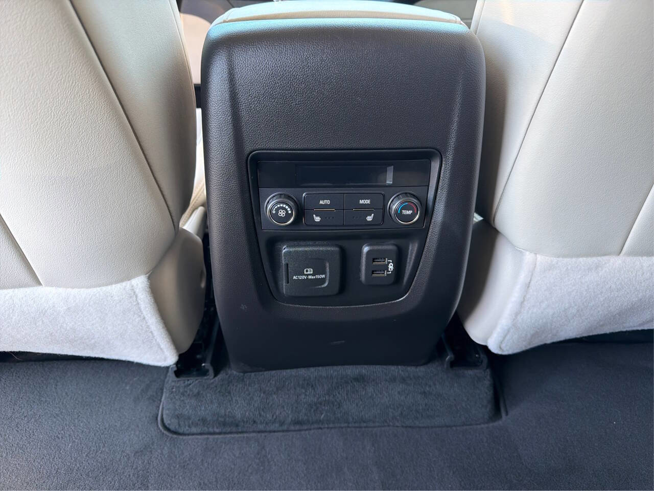 Used 2022 Buick Enclave Avenir AWD/4WD image 19