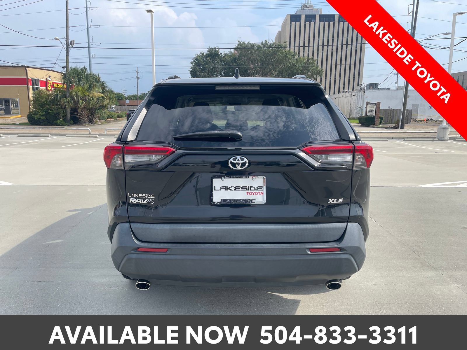 Used 2020 Toyota RAV4 XLE FWD image 4