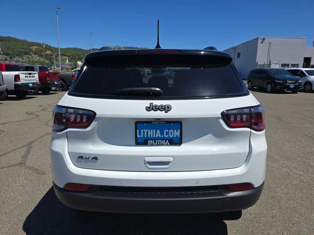 New 2026 Jeep Compass Limited AWD/4WD image 4