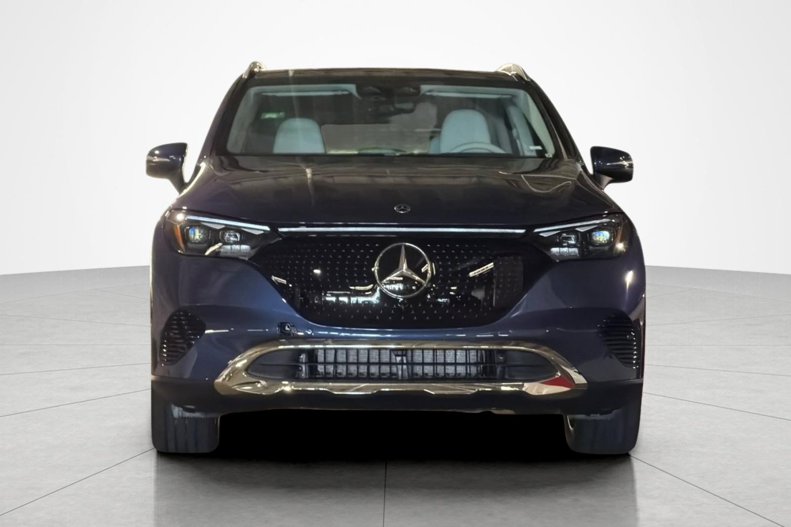 New 2027 Mercedes-Benz EQE 320 4MATIC SUV image 8