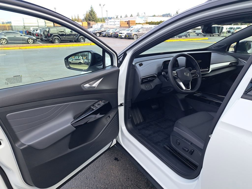 New 2026 Volkswagen ID.4 Pro S Plus image 11