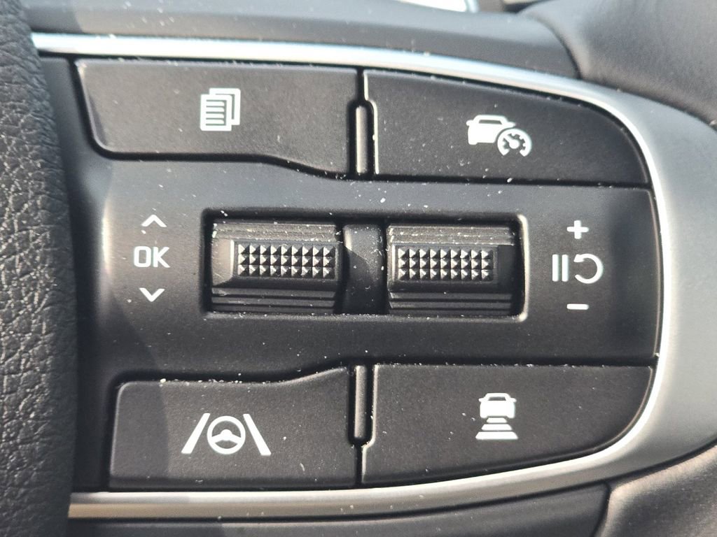 Used 2025 Kia K5 GT w/ GT1 Package image 33