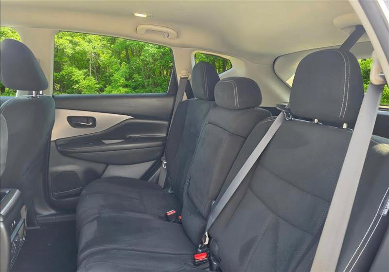 Used 2020 Nissan Murano SV AWD/4WD image 17