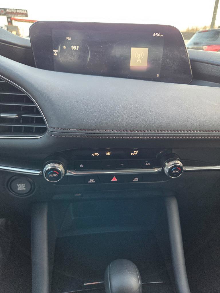 Used 2019 MAZDA MAZDA3 Sedan image 13