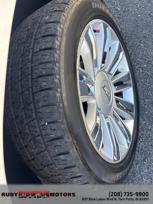 Used 2017 Cadillac Escalade Platinum AWD/4WD image 9
